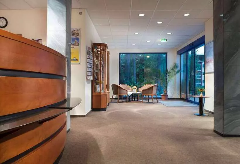 Отель Days Inn By Wyndham Leipzig Messe