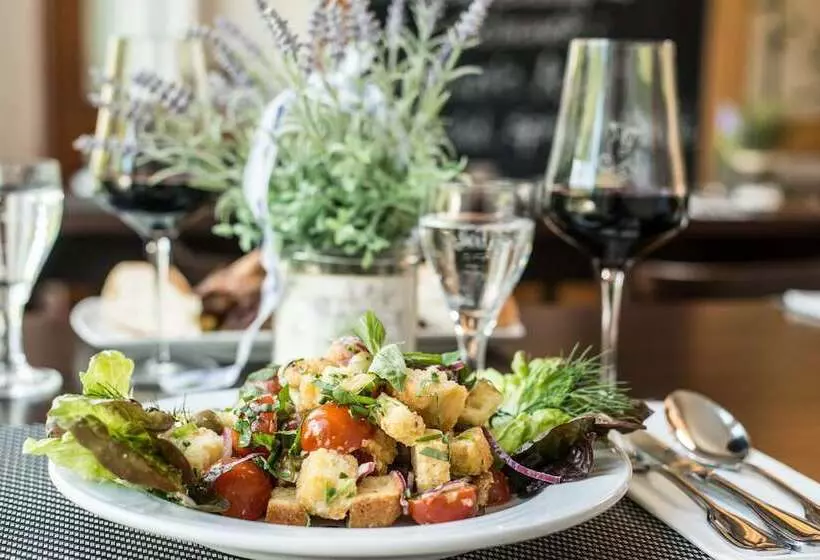 ホテル Glockenhof