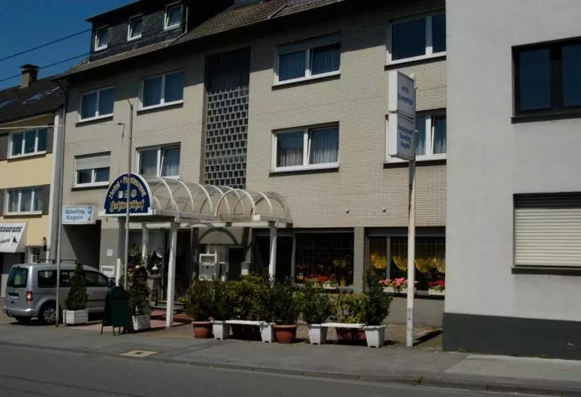 Отель Schwerthof