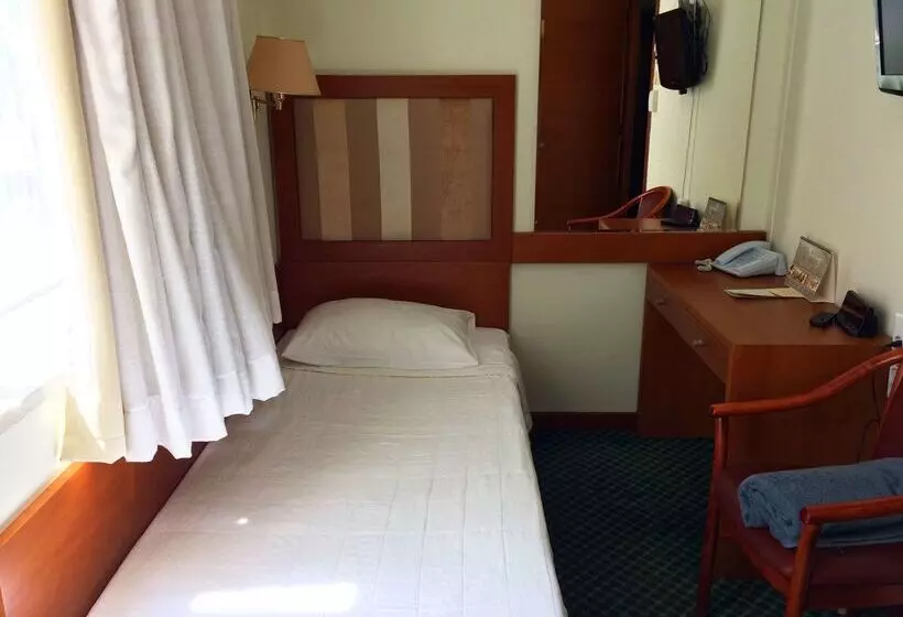 Best Western Plus Hotel Plaza