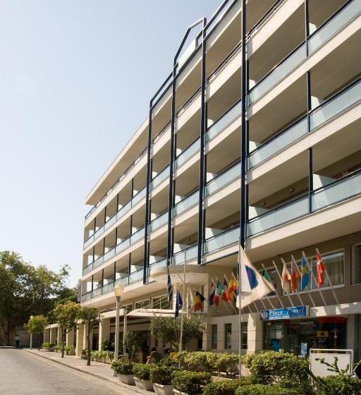 Best Western Plus Hotel Plaza