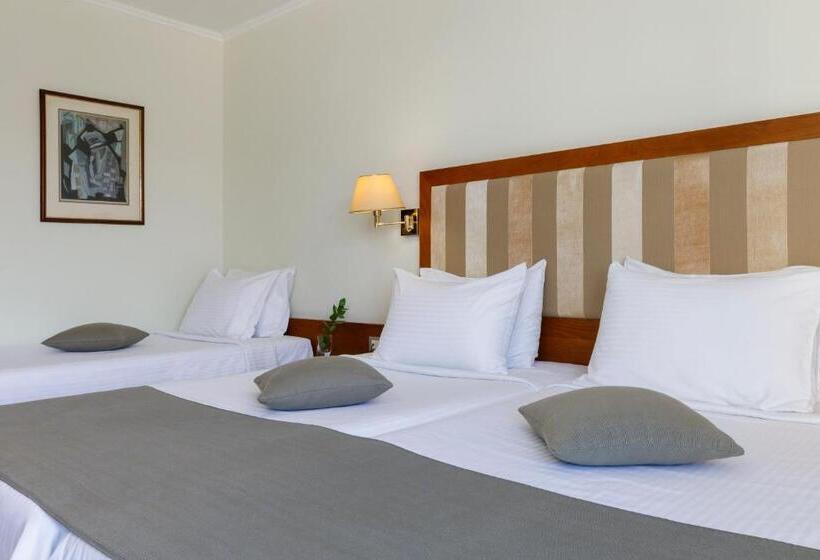 Best Western Plus Hotel Plaza