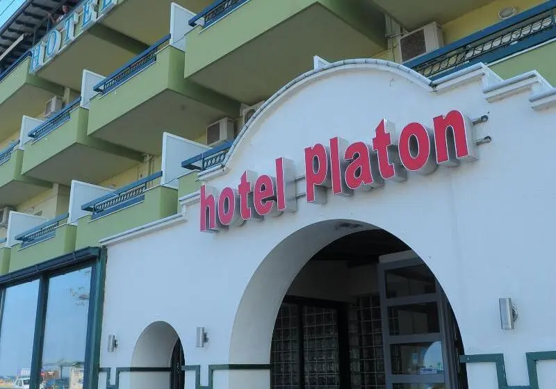 ホテル Grand Platon