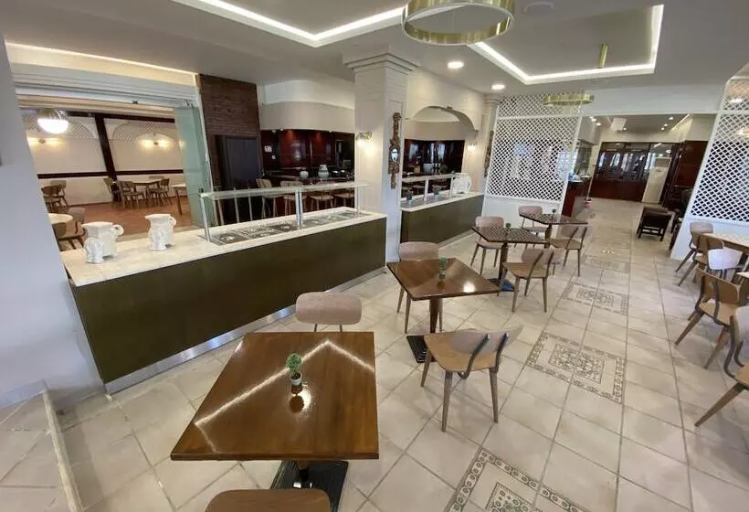 فندق Grand Platon