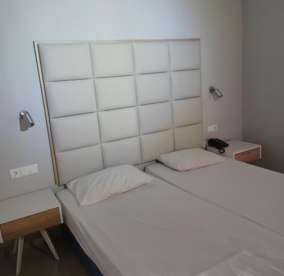 בית מלון כפרי Grand Platon