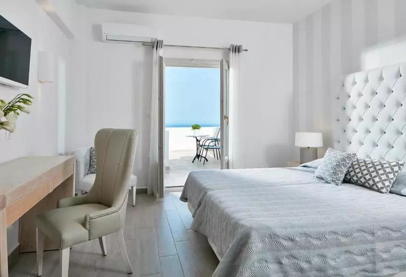 فندق Santorini Palace