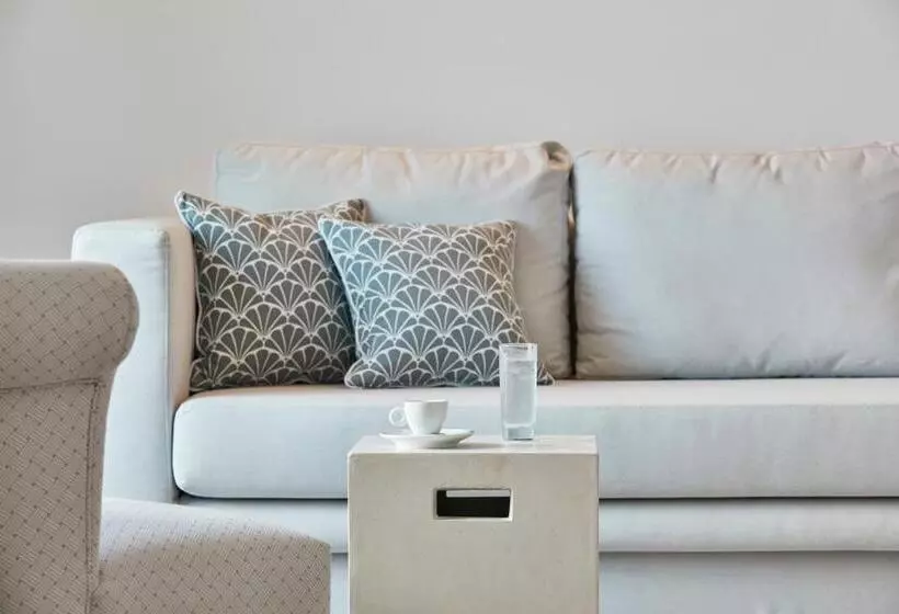 فندق Santorini Palace