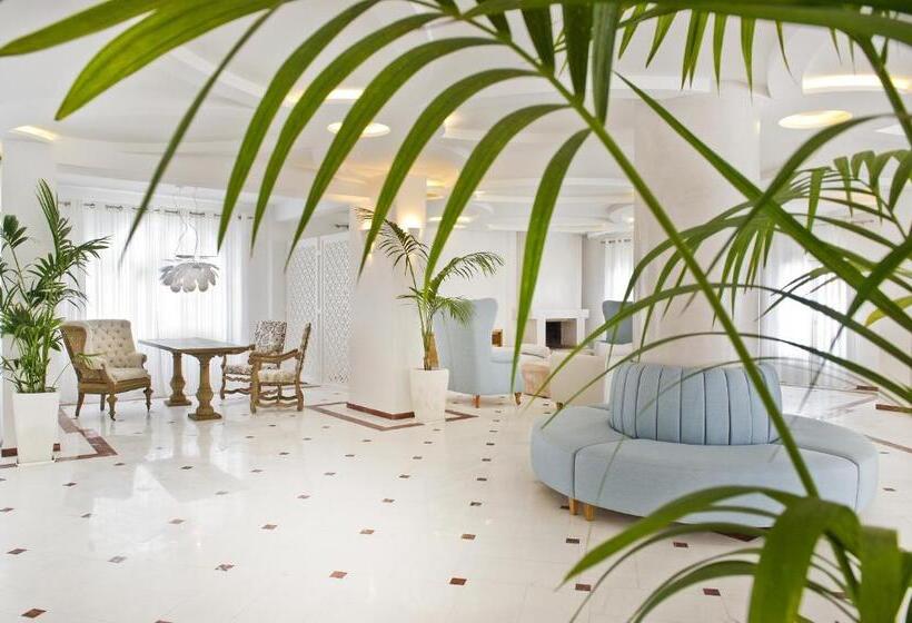 هتل Santorini Palace