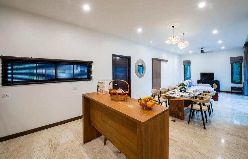 Acasia Pool Villa Resort