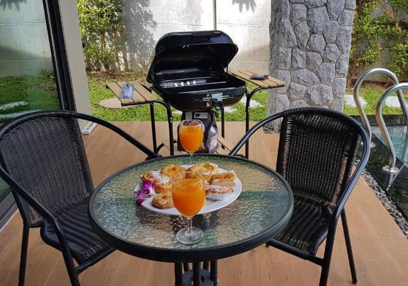 Acasia Pool Villa Resort