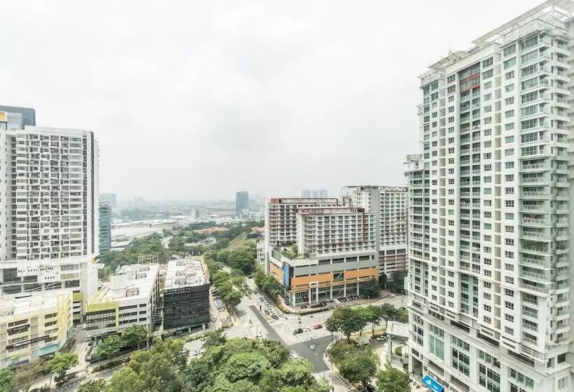 ホテル Alia Damansara By Subhome