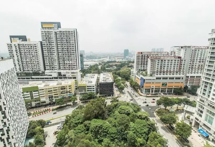 ホテル Alia Damansara By Subhome