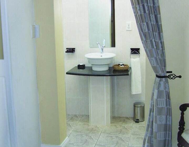 בית מלון כפרי Royal Guest House