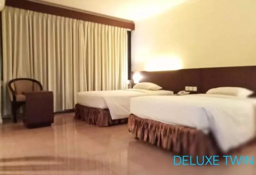 فندق A  Bahtera Residence