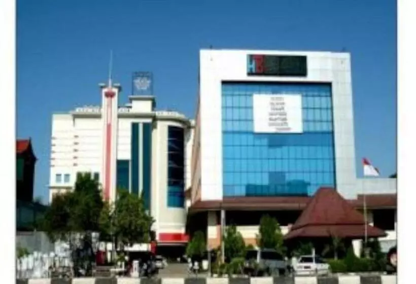 ホテル Banjarmasin International