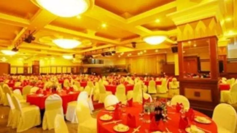 ホテル Banjarmasin International