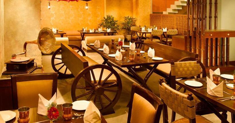 فندق Hindusthan International, Varanasi