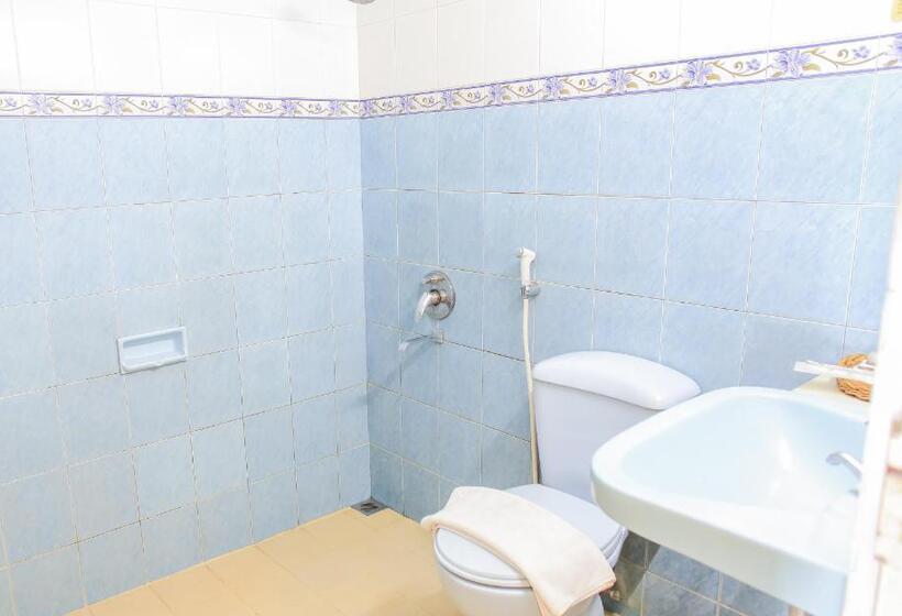 Inna Tretes Hotel & Resort