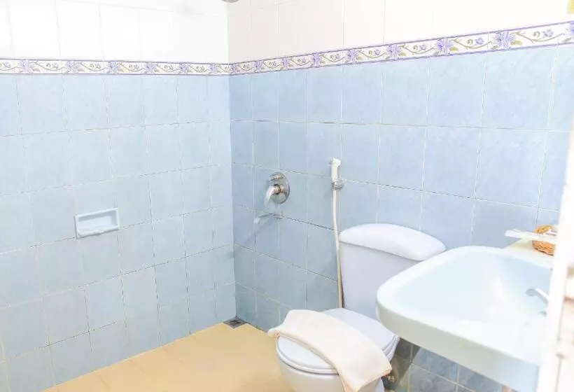 Inna Tretes Hotel & Resort