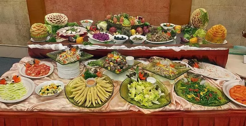 ホテル Kohinoor Continental Airport