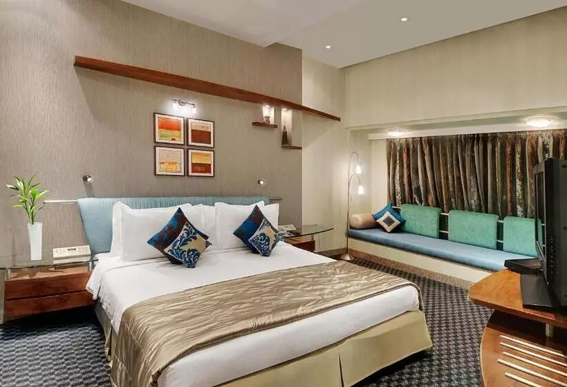 ホテル Kohinoor Continental Airport