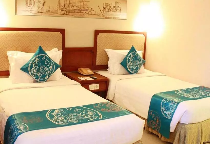 Отель Sahid Surabaya