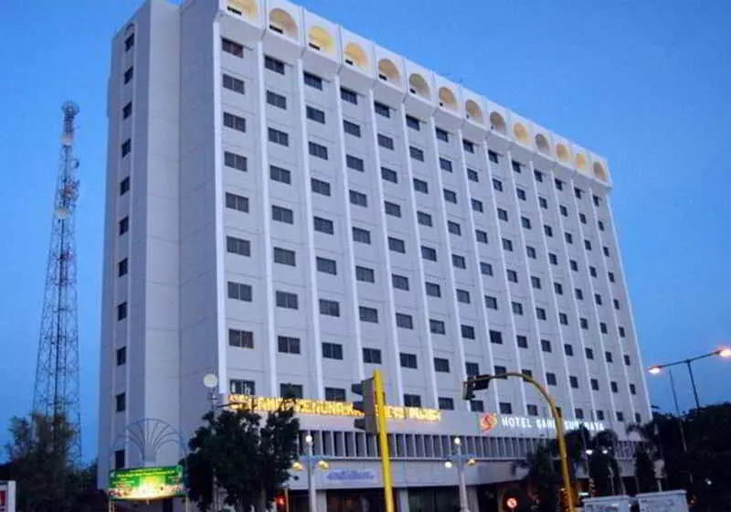 Отель Sahid Surabaya