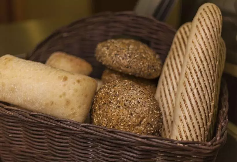 The Glenview Hotel & Leisure Club