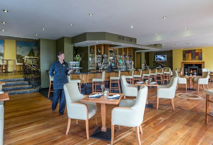 The Glenview Hotel & Leisure Club