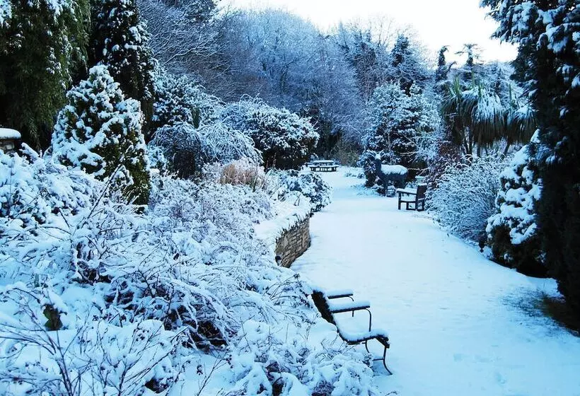 The Glenview Hotel & Leisure Club