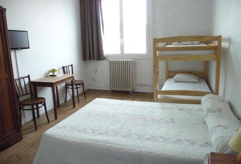 Отель Hôtel De La Gare