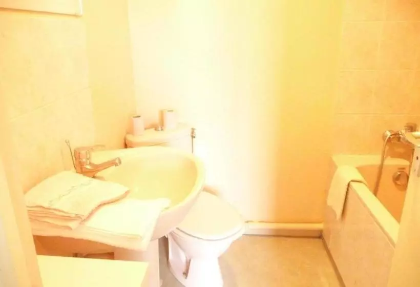 ホテル Hôtel De La Gare