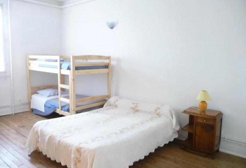 Отель Hôtel De La Gare