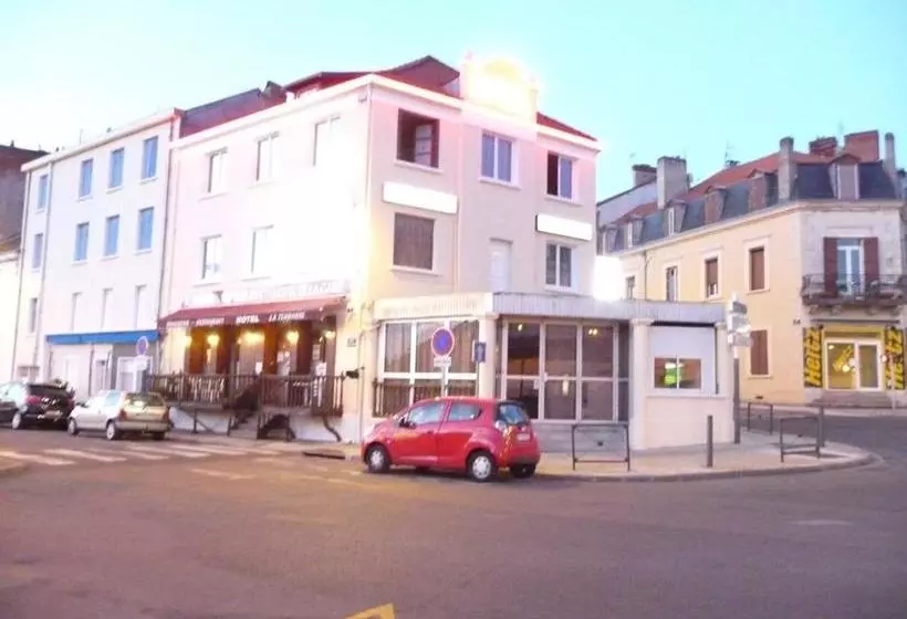 ホテル Hôtel De La Gare