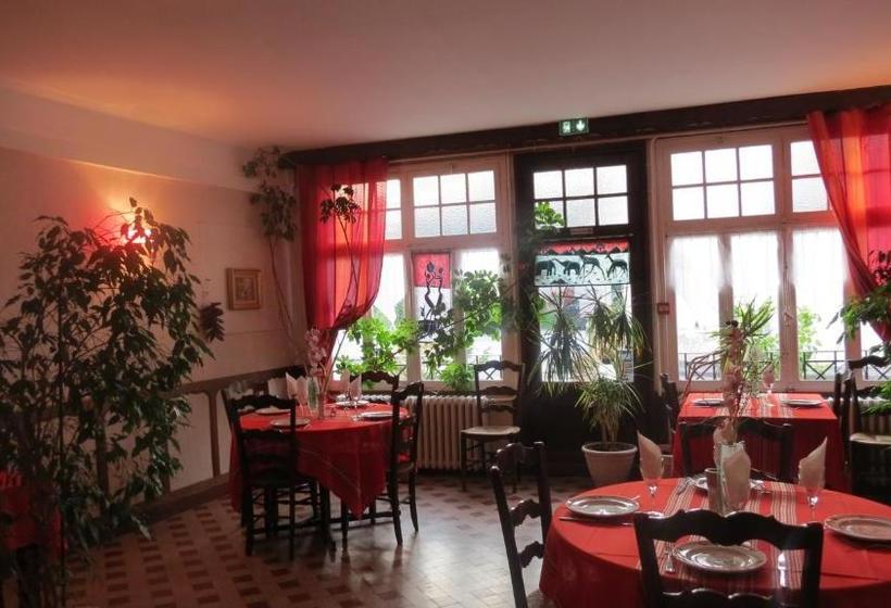 Отель Au Petit Béarn