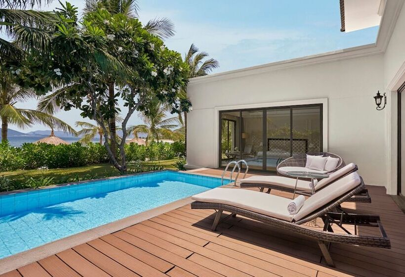 هتل Nha Trang Marriott Resort & Spa, Hon Tre Island