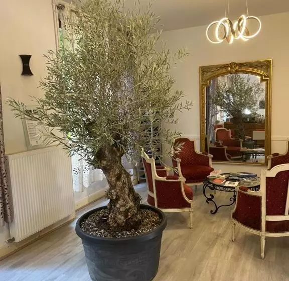 Hotelli Au Coeur De Meaulne