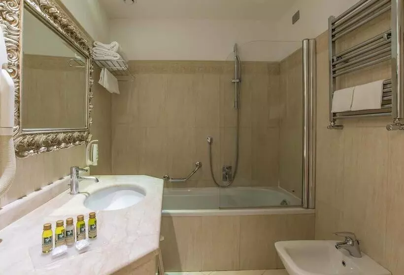 هتل Atlantic Palace