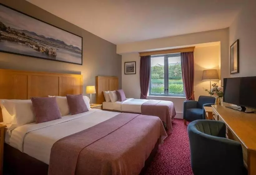 호텔 Clifden Station House