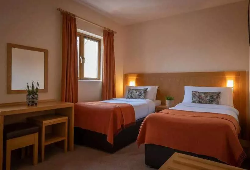 호텔 Clifden Station House