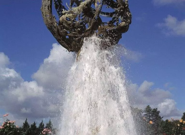 هتل Radisson Blu St. Helens