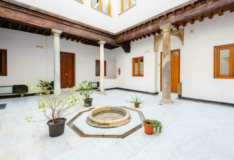 Apartamento Con Patio Junto A La Catedral By Toledo Ap