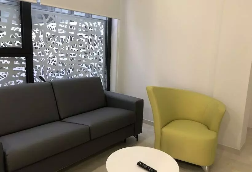 Feelathome Rivero Apartments
