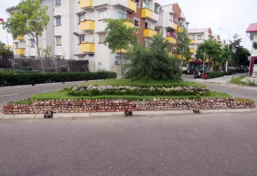 هتل Coral Queen Inn