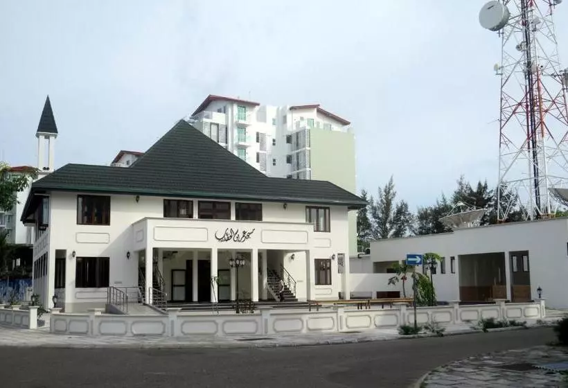 هتل Coral Queen Inn