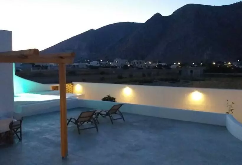 ホテル Filira Suites