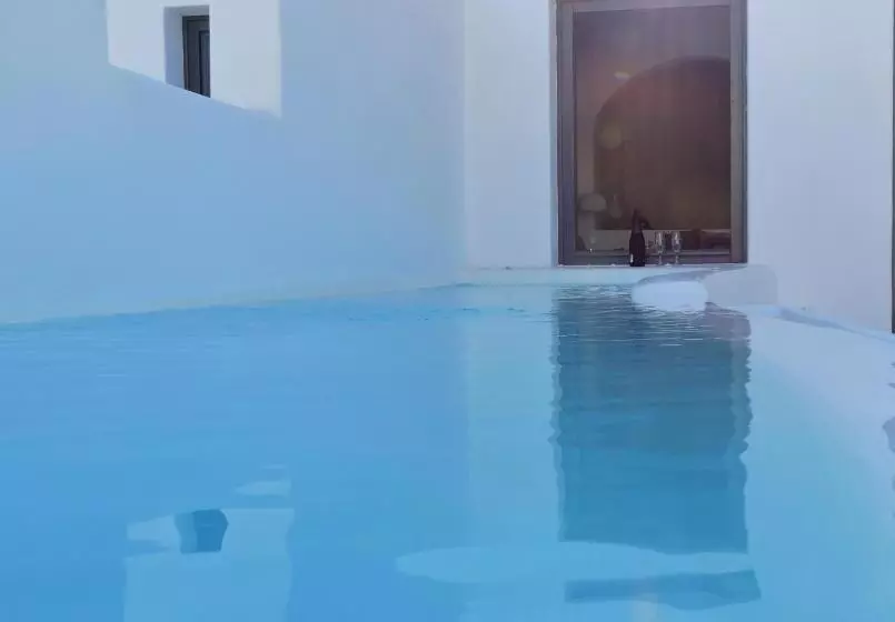 ホテル Filira Suites