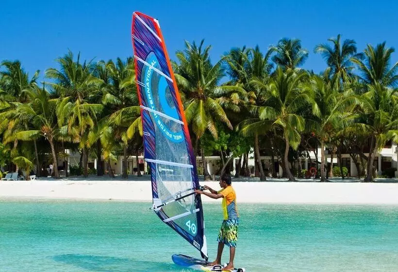 پانسیون Crystal Crown