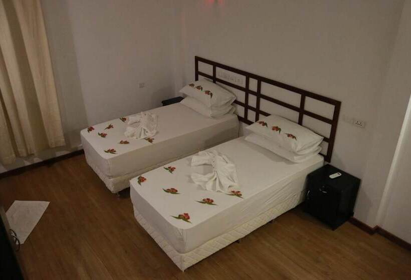 پانسیون Madivaru Kro