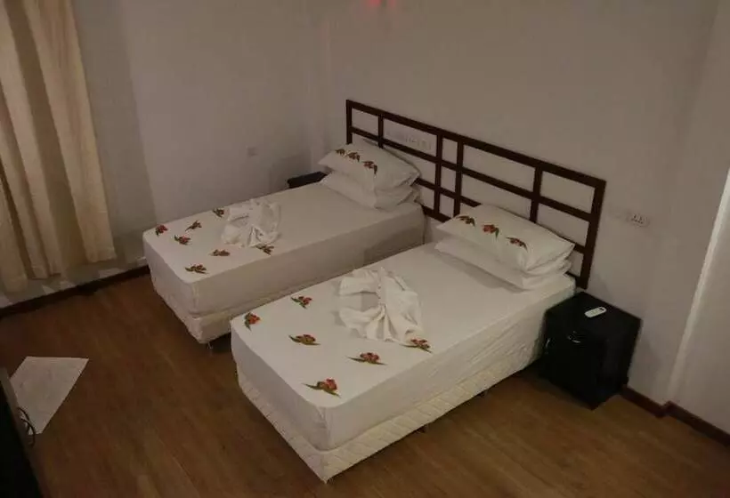 پانسیون Madivaru Kro